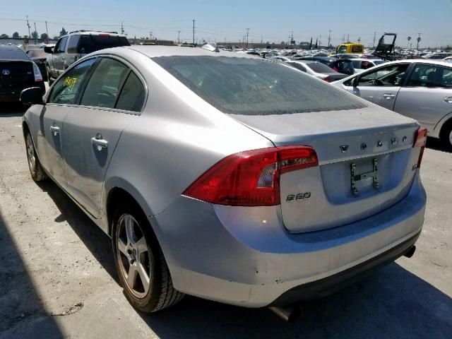 YV1622FS0C2118612 - 2012 VOLVO S60 T5 SILVER photo 3