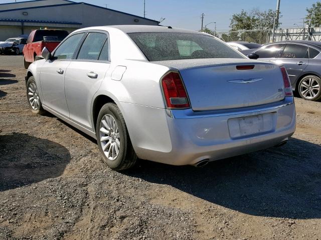 2C3CCAAG6CH133095 - 2012 CHRYSLER 300 SILVER photo 3