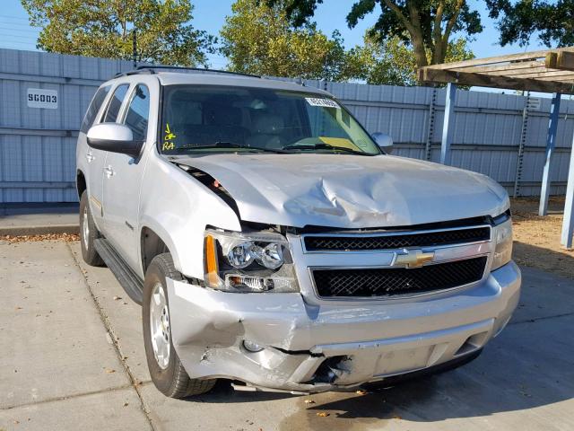 1GNSKBE05BR107462 - 2011 CHEVROLET TAHOE K150 SILVER photo 1