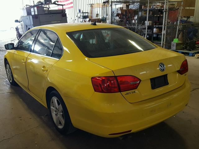 3VWLL7AJ4EM269821 - 2014 VOLKSWAGEN JETTA TDI YELLOW photo 3