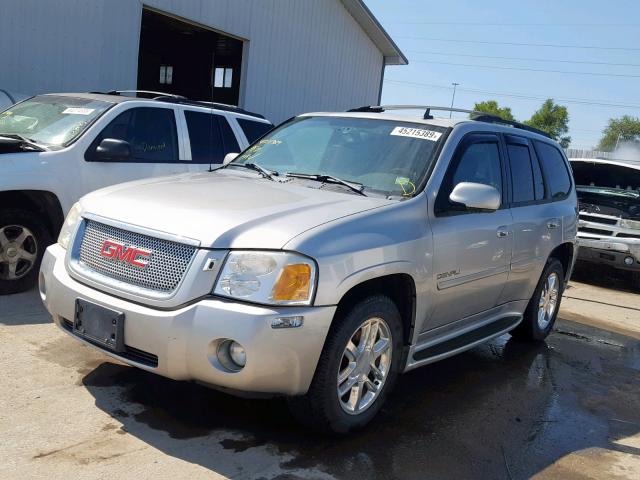 1GKET63M262243003 - 2006 GMC ENVOY DENA SILVER photo 2