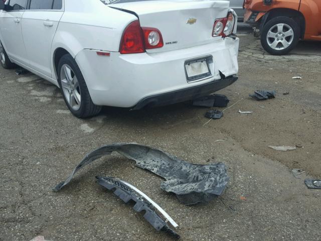 1G1ZB5EB4AF306070 - 2010 CHEVROLET MALIBU LS 白色 照片 9