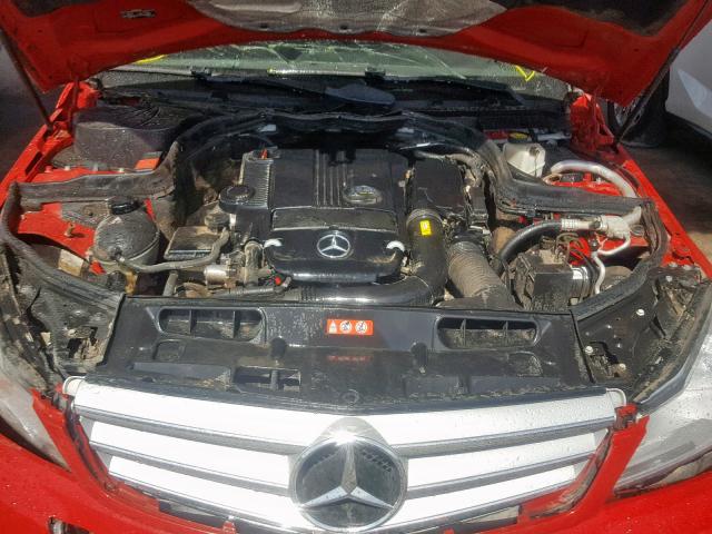 WDDGF4HBXDR241694 - 2013 MERCEDES-BENZ C 250 RED photo 7