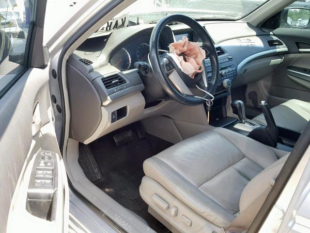 1HGCP36838A041933 - 2008 HONDA ACCORD EXL SILVER photo 9