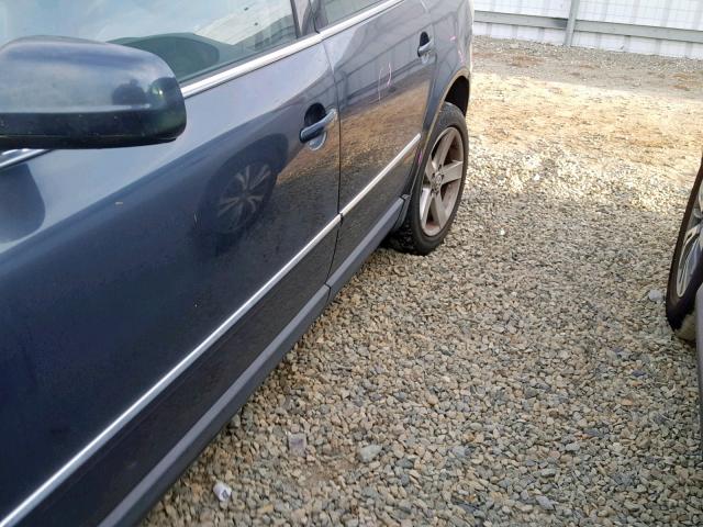WVWRH63B04P009665 - 2004 VOLKSWAGEN PASSAT GLX 蓝色 照片 9