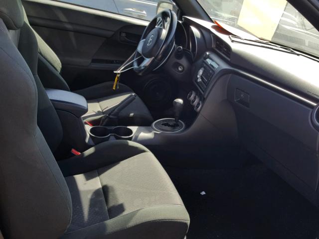 JTKJF5C78B3011332 - 2011 TOYOTA SCION TC ნაცრისფერი ფოტო 5