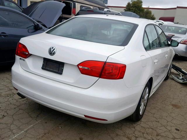 3VW2K7AJ6EM353685 - 2014 VOLKSWAGEN JETTA BASE WHITE photo 4