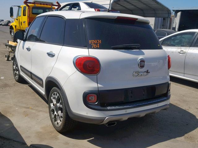 ZFBCFADH3EZ016670 - 2014 FIAT 500L TREKK WHITE photo 3