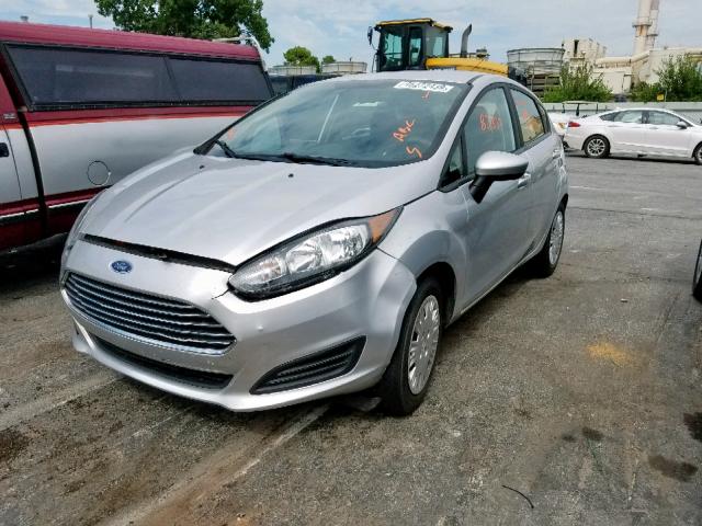 3FADP4TJ8FM223424 - 2015 FORD FIESTA S SILVER photo 2