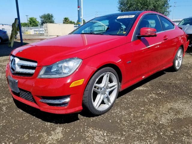 WDDGJ4HB6CF745982 - 2012 MERCEDES-BENZ C 250 RED photo 2