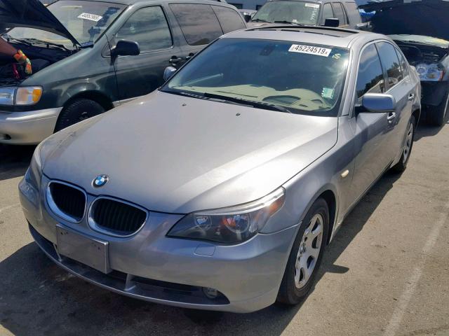 WBANA53544B174989 - 2004 BMW 525 I GRAY photo 2