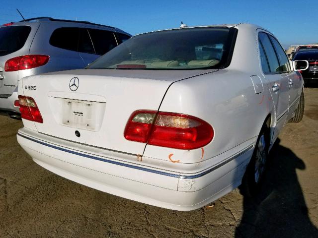 WDBJF65J4YB149713 - 2000 MERCEDES-BENZ E 320 WHITE photo 4