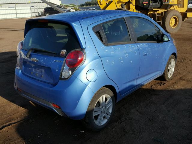 KL8CA6S97FC729346 - 2015 CHEVROLET SPARK LS BLUE photo 4