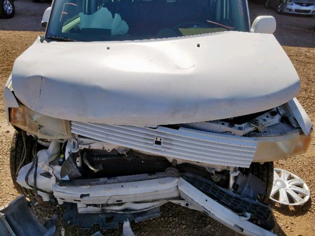 JTLKT334754027751 - 2005 TOYOTA SCION XB 白色 照片 7