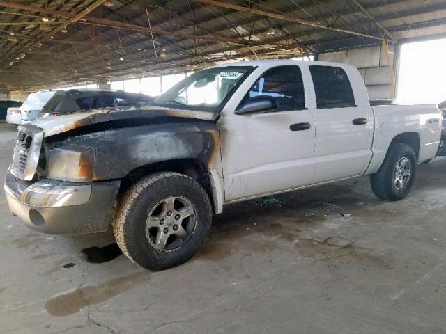 1D7HW48N55S225492 - 2005 DODGE DAKOTA QUA WHITE photo 2