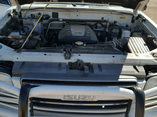 JACDS58X917J07887 - 2001 ISUZU TROOPER S WHITE photo 7