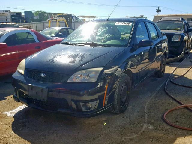 1FAFP34N57W317234 - 2007 FORD FOCUS ZX4 BLACK photo 2