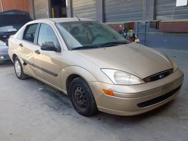 1FAFP33P6YW281882 - 2000 FORD FOCUS LX GOLD photo 1