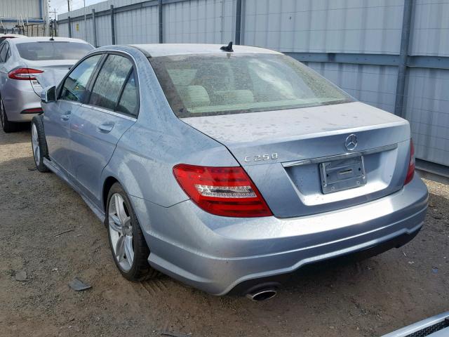 WDDGF4HB9DR278154 - 2013 MERCEDES-BENZ C 250 BLUE photo 3