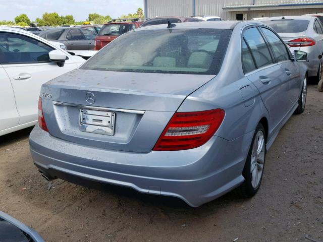 WDDGF4HB9DR278154 - 2013 MERCEDES-BENZ C 250 BLUE photo 4