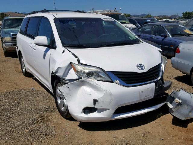 5TDKK3DCXCS181246 - 2012 TOYOTA SIENNA LE WHITE photo 1