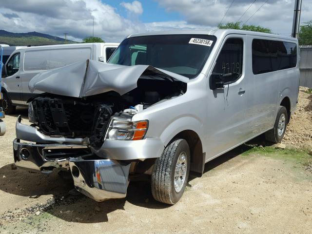 5BZAF0AA5DN201640 - 2013 NISSAN NV 3500 SILVER photo 2