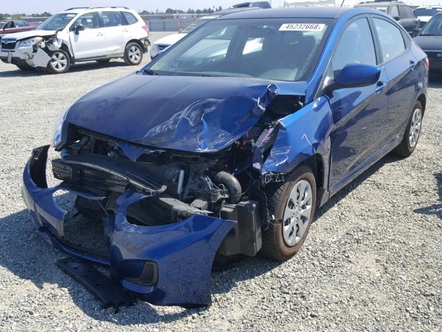 KMHCT4AE7HU207717 - 2017 HYUNDAI ACCENT SE BLUE photo 2