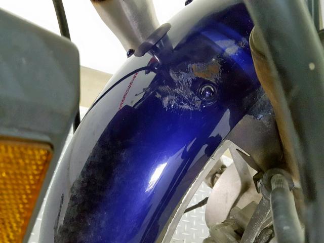 1HFSC18002A601924 - 2002 HONDA VT1100 C PURPLE photo 16