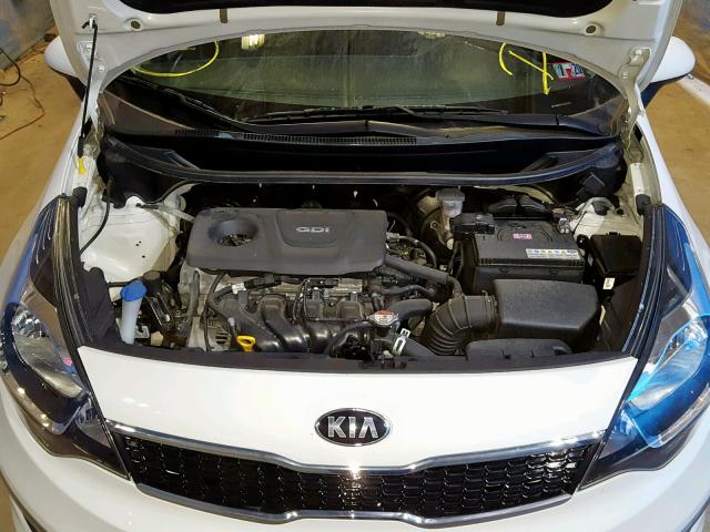 KNADN4A31G6575165 - 2016 KIA RIO EX WHITE photo 7