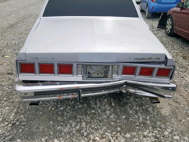 2G1AN69H1D1128784 - 1983 CHEVROLET CAPRICE CL SILVER photo 9