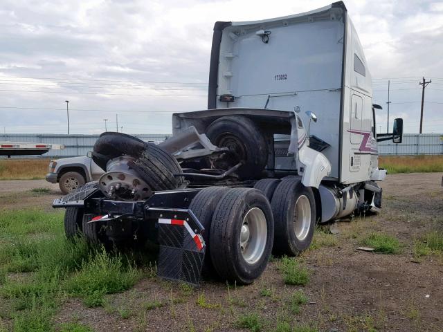 1XKYDP9X7HJ145837 - 2017 KENWORTH CONSTRUCTI WHITE photo 4