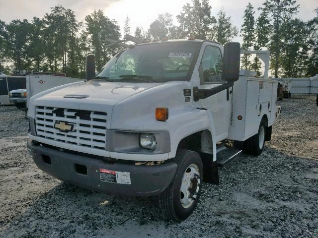 1GBC4C1164F506773 - 2004 CHEVROLET C4500 C4C0 WHITE photo 2