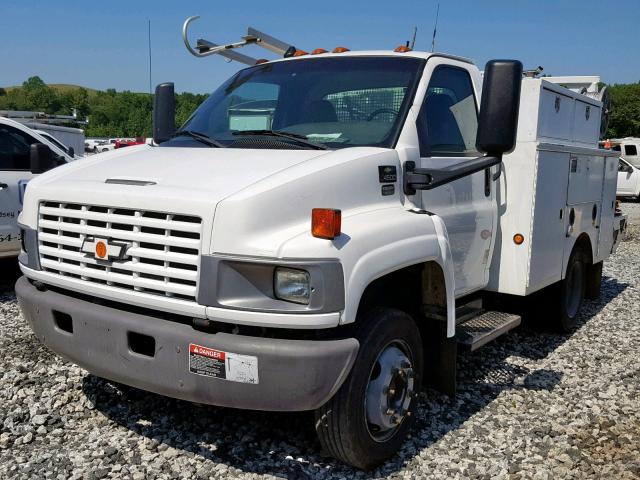 1GBC4C1174F505227 - 2004 CHEVROLET C4500 C4C0 WHITE photo 2