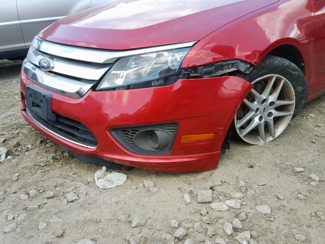 3FAHP0GA0CR241676 - 2012 FORD FUSION S RED photo 9