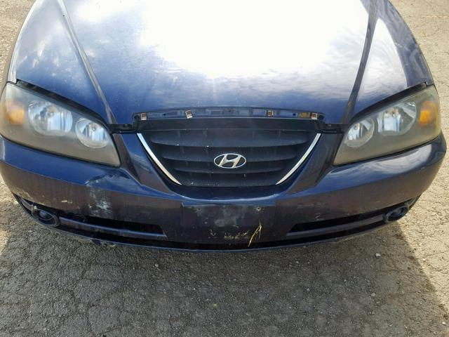 KMHDN45D34U843433 - 2004 HYUNDAI ELANTRA GL BLUE photo 9