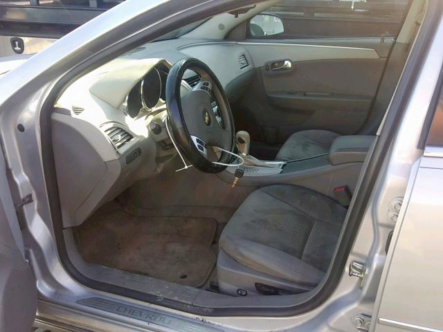 1G1ZC5E03CF102665 - 2012 CHEVROLET MALIBU 1LT SILVER photo 5