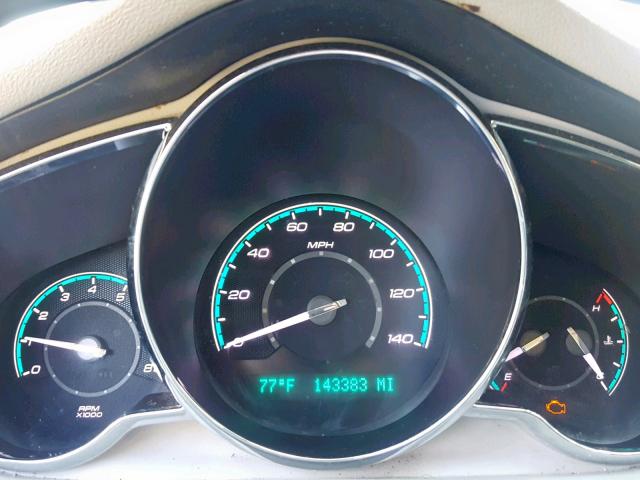 1G1ZC5E03CF102665 - 2012 CHEVROLET MALIBU 1LT SILVER photo 8