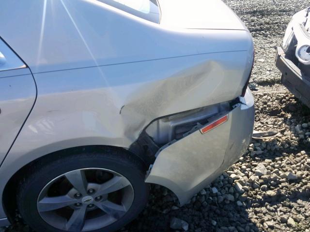 1G1ZC5E03CF102665 - 2012 CHEVROLET MALIBU 1LT SILVER photo 9