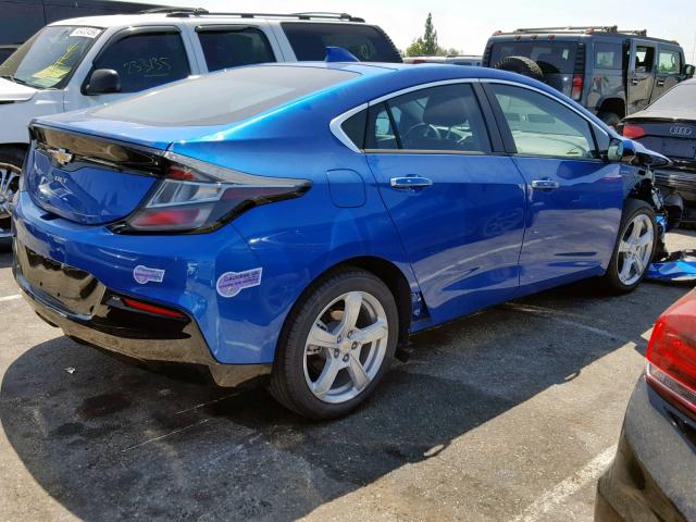 1G1RC6S51JU131967 - 2018 CHEVROLET VOLT LT BLUE photo 4