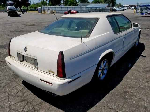 1G6EC12972B105532 - 2002 CADILLAC ELDORADO C WHITE photo 4