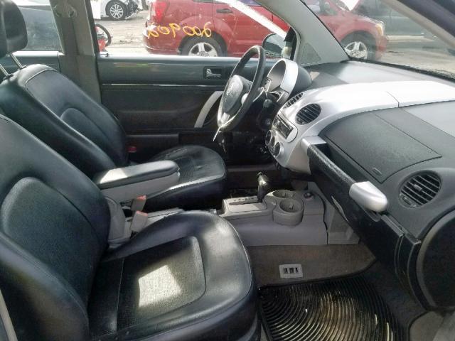 3VWBK21C93M426291 - 2003 VOLKSWAGEN NEW BEETLE ნაცრისფერი ფოტო 5