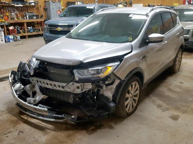 1FMCU9JD0HUE07033 - 2017 FORD ESCAPE TIT SILVER photo 2