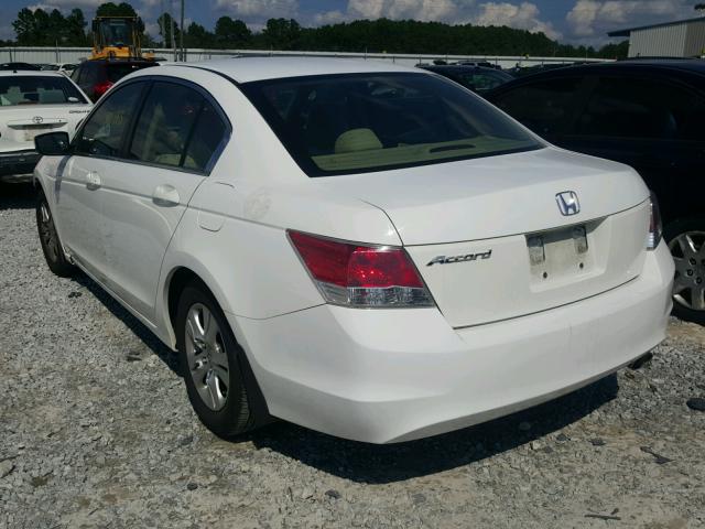 1HGCP2F46AA181763 - 2010 HONDA ACCORD LXP WHITE photo 3