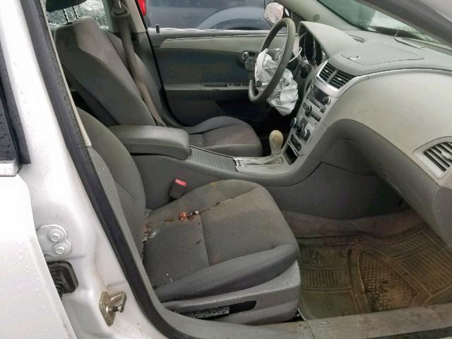 1G1ZC5E0XAF320003 - 2010 CHEVROLET MALIBU 1LT WHITE photo 5