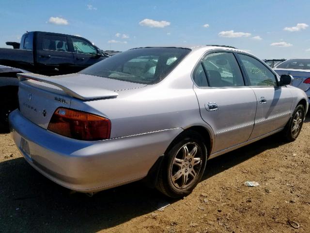 19UUA5658XA029136 - 1999 ACURA 3.2TL SILVER photo 4