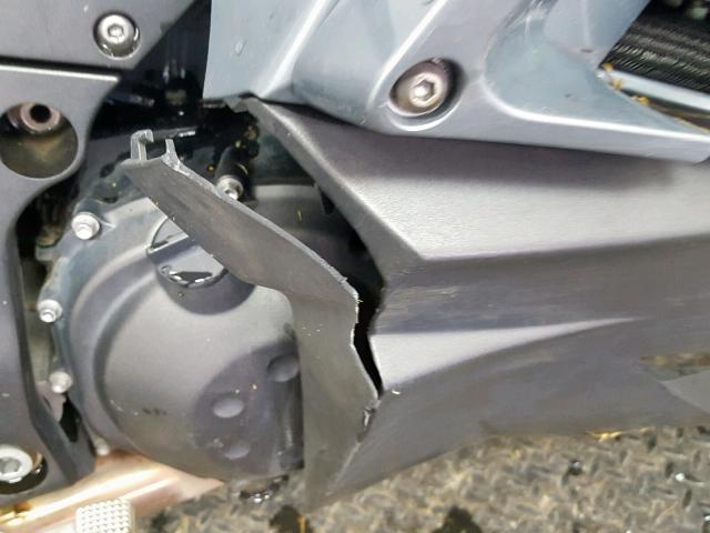 JKBZGNB1X8A006261 - 2008 KAWASAKI ZG1400 B SILVER photo 11