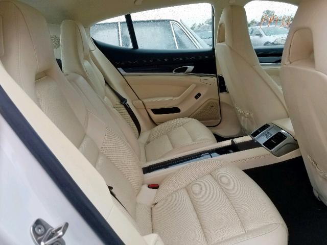 WP0AB2A73EL055697 - 2014 PORSCHE PANAMERA S WHITE photo 6