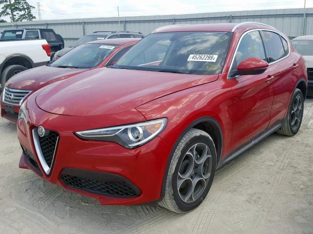 ZASFAKAN7J7B60079 - 2018 ALFA ROMEO STELVIO RED photo 2