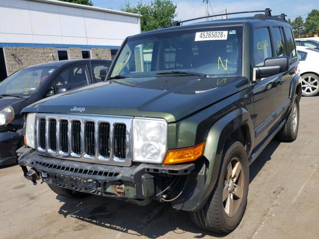 1J8HG48K77C578870 - 2007 JEEP COMMANDER GREEN photo 2