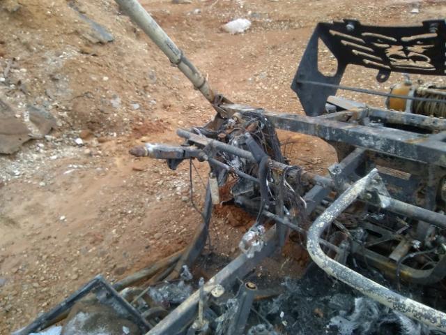 3JBKKXP15CJ001113 - 2012 CAN-AM COMMANDER GRAY photo 8